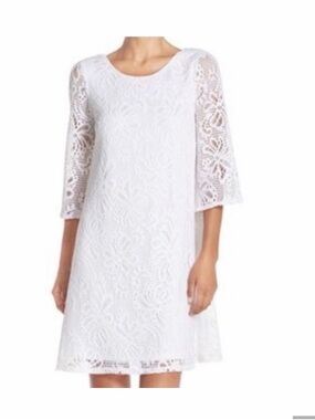 Lilly Pulitzer Foley White Lace A-Line Dress with Three-Quarter sleeves - Medium